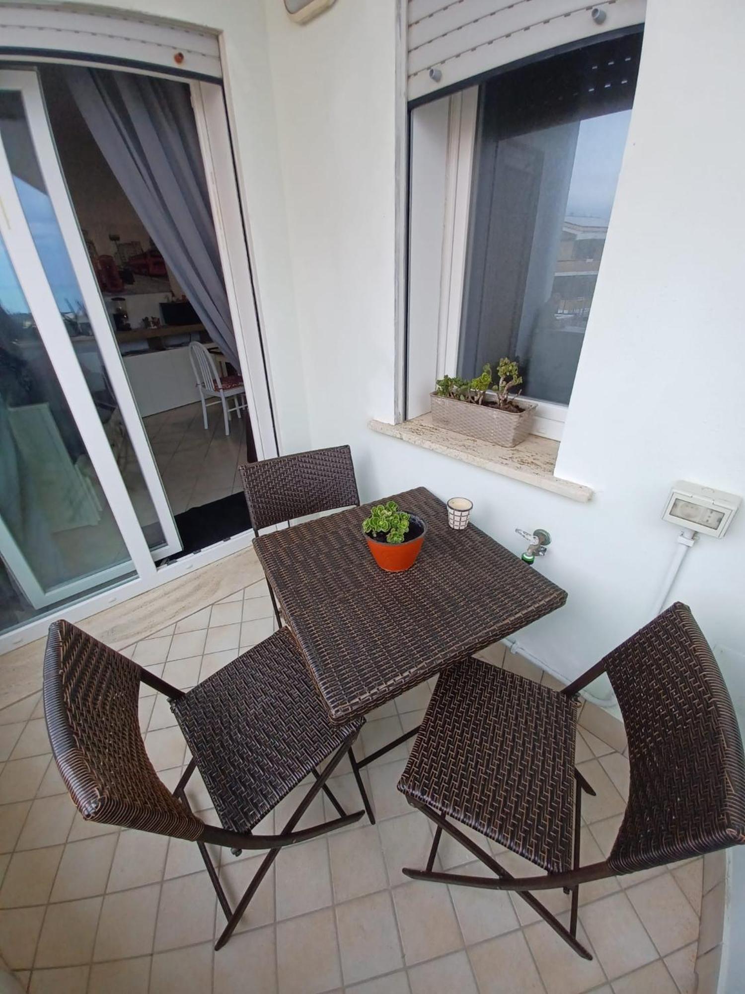Armareaoverseassuites Fiumicino Exterior foto